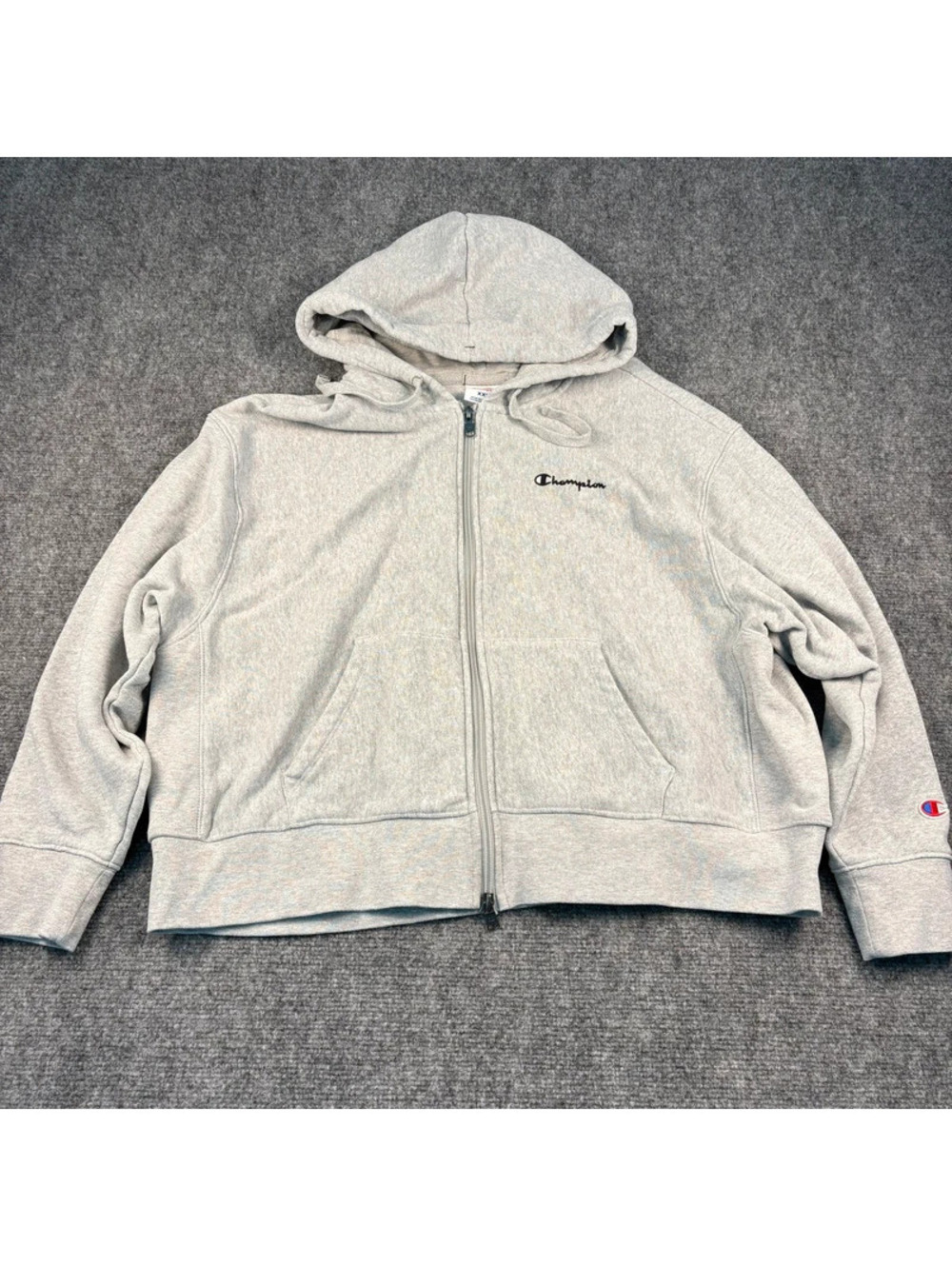 1613 Women’s Champion Cropped Full Zip Hoodie